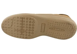 Slippers><noscript><img width=