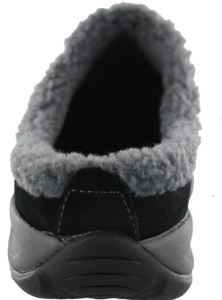 Slippers><noscript><img width=