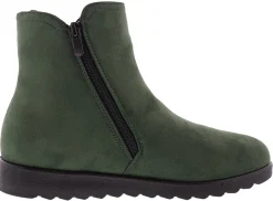 Boots><noscript><img width=