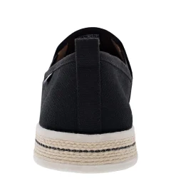 Casual><noscript><img width=