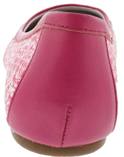 Casual><noscript><img width=