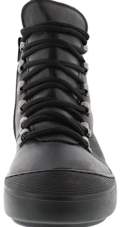 Boots><noscript><img width=